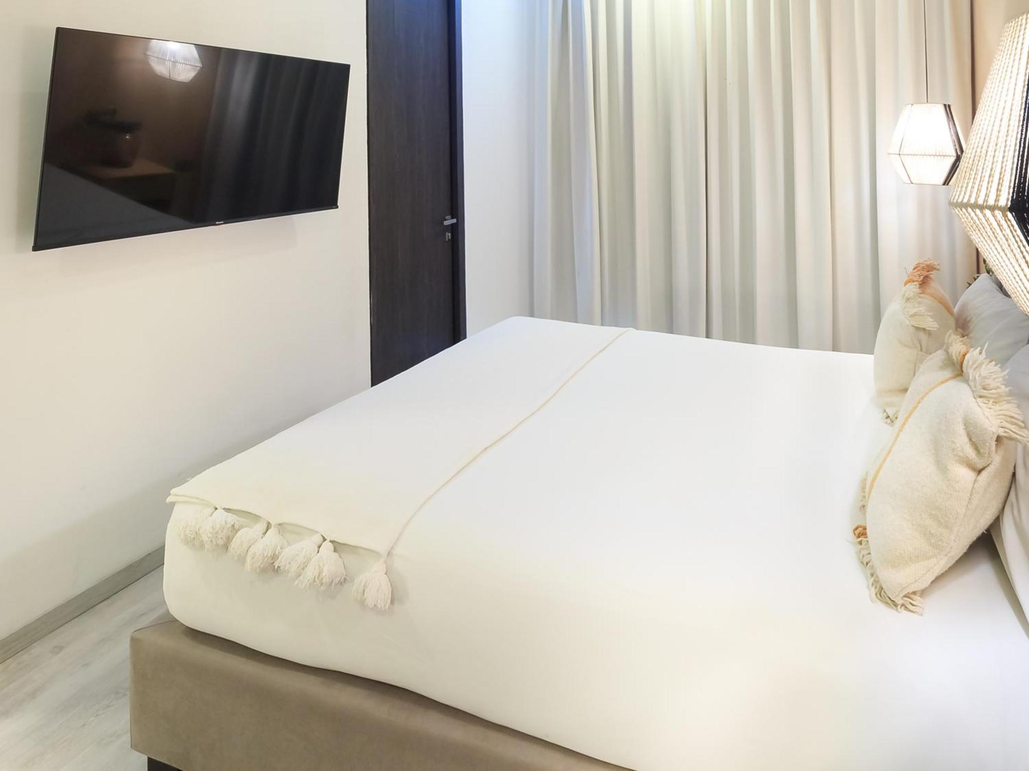 Tribu Sonata With Pool Apartment Guadalajara Ngoại thất bức ảnh